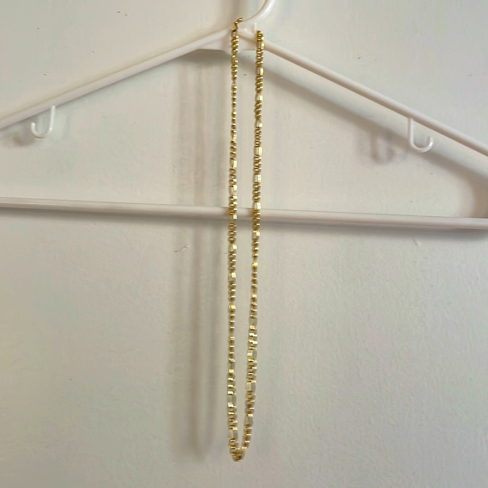 Gold tone metal chain necklaces - Picture 3 of 7